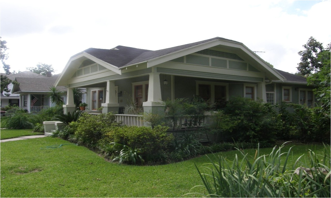 Craftsman Style House Plans with Wrap Around Porch Craftsman Bungalow Homes with Wrap Around Porch Old Style Craftsman Style House Plans with Wrap Around Porch Craftsman Bungalow Homes with Wrap Around Porch Old Style