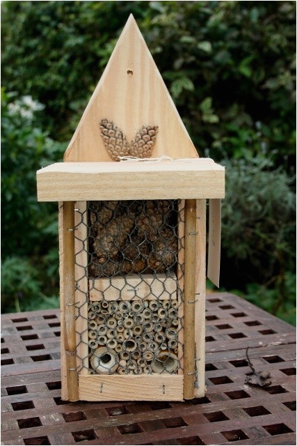 Diy Mason Bee House Plans Bohemian Pages Diy Friday Mason Bee House Diy Mason Bee House Plans Bohemian Pages Diy Friday Mason Bee House