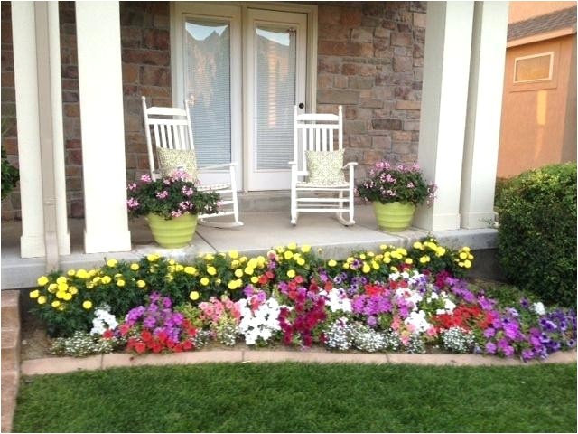 Perennial Flower Bed Plans for Front Of House Front Yard Flower Bed Ideas Photo Of A Traditional Front