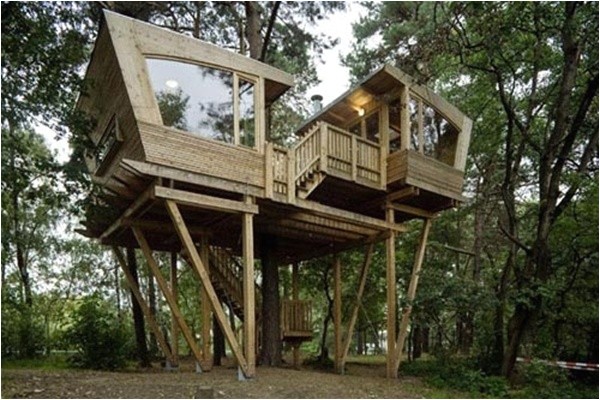 Home Tree House Plans 33 Simple and Modern Kids Tree House Designs Freshnist Home Tree House Plans 33 Simple and Modern Kids Tree House Designs Freshnist