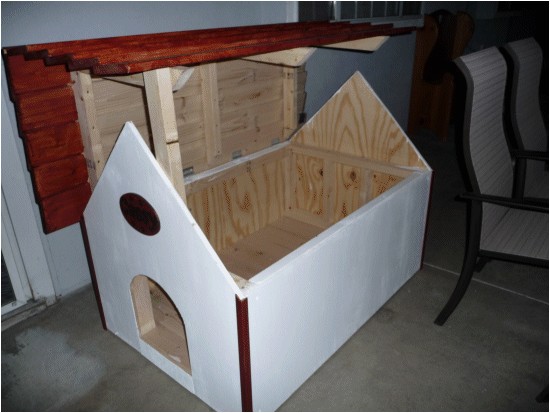 Dog House Plans with Hinged Roof the Diyers Photos Doghouse Project by Chanpen and Ryan Dog House Plans with Hinged Roof the Diyers Photos Doghouse Project by Chanpen and Ryan