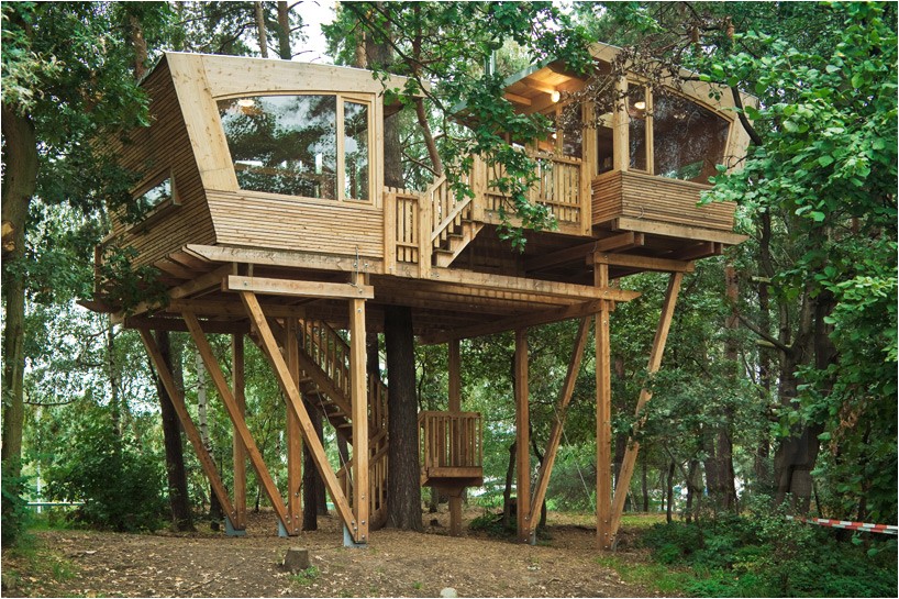 Large Tree House Plans Almke Treehouse by Baumraum Provides Gathering Place for Large Tree House Plans Almke Treehouse by Baumraum Provides Gathering Place for