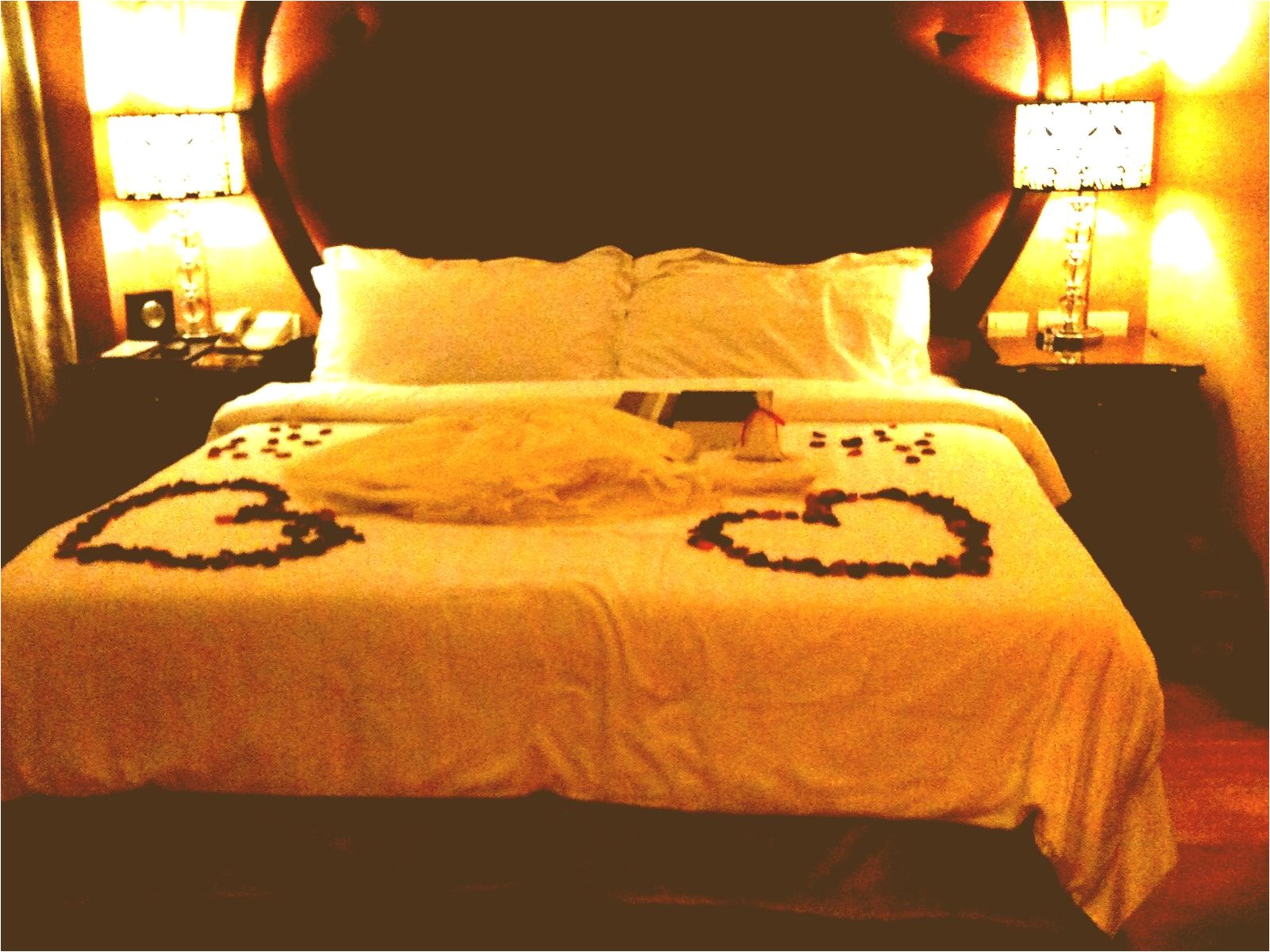 Planning A Romantic Night at Home How to Prepare A Romantic Valentine S Dinner at Home My