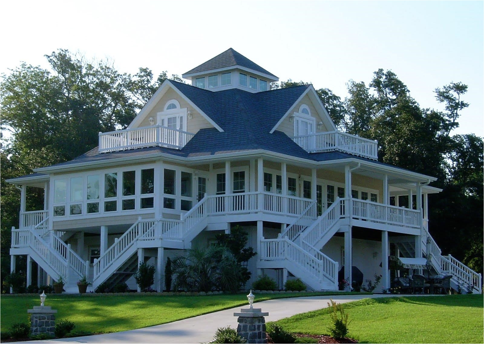 Farm Style House Plans with Wrap Around Porch Country Farmhouse Plans with Wrap Around Porch Farm Style House Plans with Wrap Around Porch Country Farmhouse Plans with Wrap Around Porch