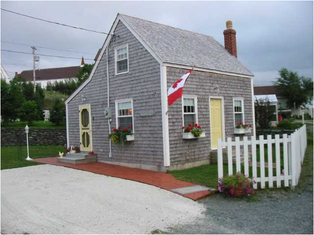 Home Plans Nl Panoramio Photo Of Brigus Tiny Saltbox House 2003 Home Plans Nl Panoramio Photo Of Brigus Tiny Saltbox House 2003