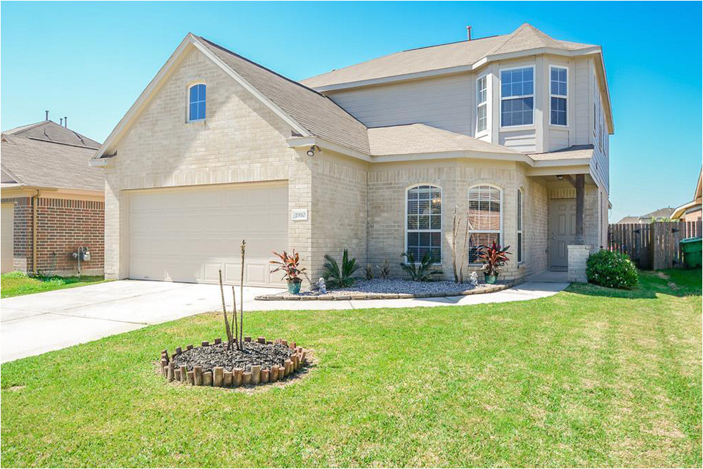 House Plans for Homes Under 200k Homes Under 200k with Great Curb Appeal Life at Home House Plans for Homes Under 200k Homes Under 200k with Great Curb Appeal Life at Home