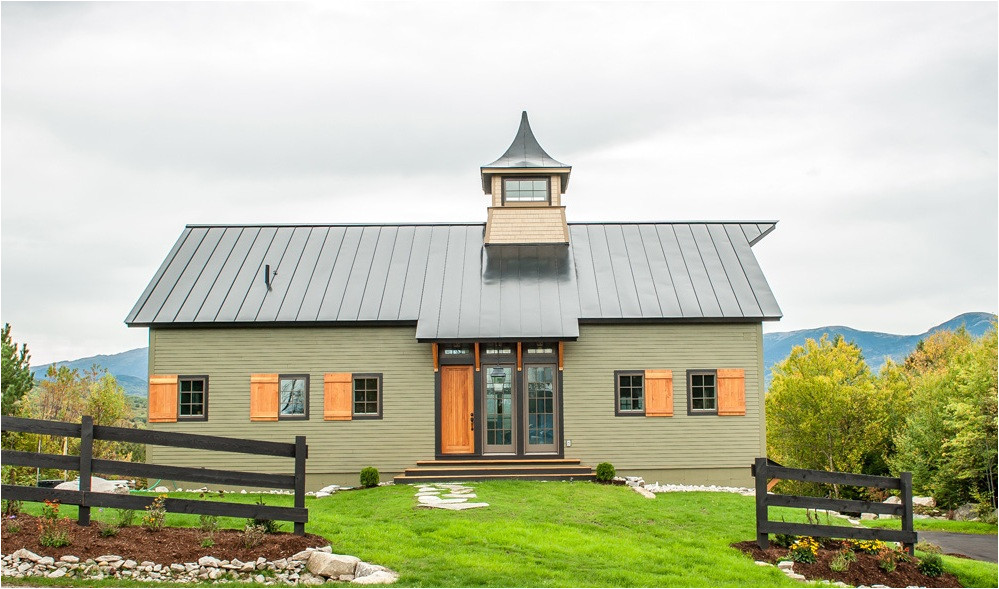 House Plans that Look Like Barns A New House Built to Look Like An Old Barn