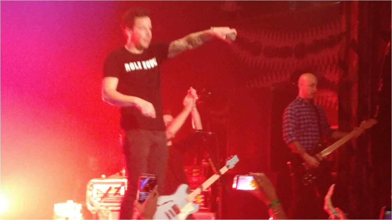 Simple Plan House Of Blues Chicago Perfect Simple Plan House Of Blues Chicago Il 3 31 17 Simple Plan House Of Blues Chicago Perfect Simple Plan House Of Blues Chicago Il 3 31 17