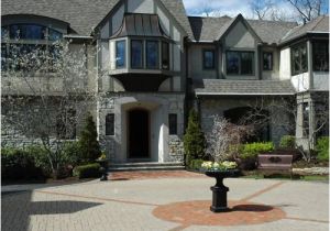 Courtyard Driveway House Plans Courtyard Driveway Home Design Ideas Pictures Remodel