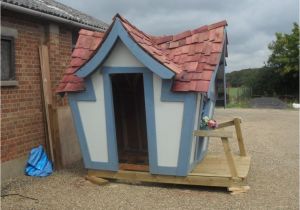 Crooked House Playhouse Plans Crooked Playhouse Building Plans Woodworktips