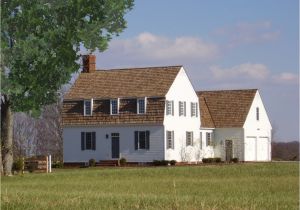 Gambrel Home Plans 20 Examples Of Homes with Gambrel Roofs Photo Examples