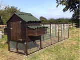 Hen House Building Plans Advantages Of A Large Chicken Coop Chicken Coop How to