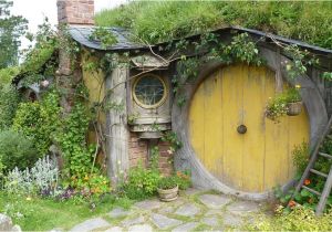 Hobbit Homes Plans How to Build A Hobbit House Building Process and House