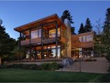Lake Home Plans and Designs Grand Glass Lake House with Bold Steel Frame Modern