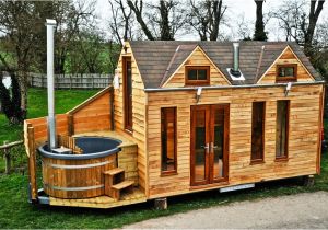 Luxury Tiny Home Plans Luxury 39 Glamper 39 by Tinywood Homes is Perfect for Fall