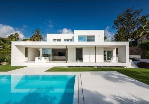 Modern Day House Plans Bright White and Modern On the Mediterranean Freshome Modern Day House Plans Bright White and Modern On the Mediterranean Freshome