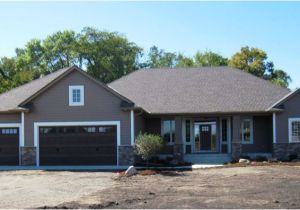 Rambler House Plans with 3 Car Garage Driftwood Rambler Style Ranch Style Home 2 Bedrooms