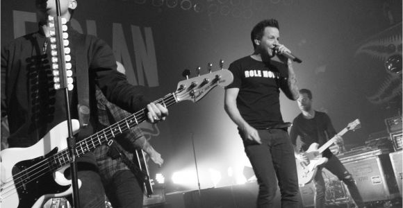 Simple Plan House Of Blues Chicago Simple Plan 101wkqx Wkqx Fm